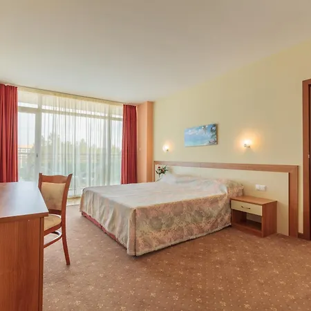 Riagor Хотел 4*