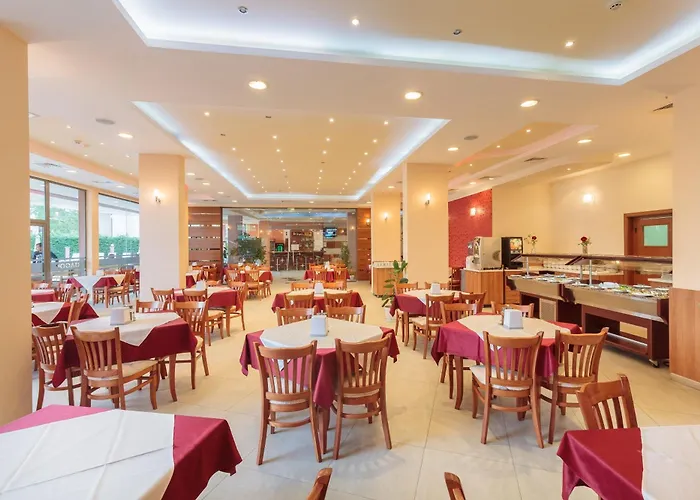 Хотел Riagor 4*